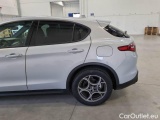  Alfa Romeo   STELVIO ALFA ROMEO / 2017 / 5P / SUV 2.2 TD 190 CV SPRINT AT8 Q4 #41