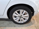  Nissan  Micra NISSAN  / 2016 / 5P / BERLINA IG¿T 100 ACENTA #72