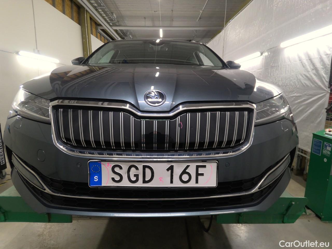  Skoda  Superb Sup.Co.TSI PHEV 218 L&K Aut #21