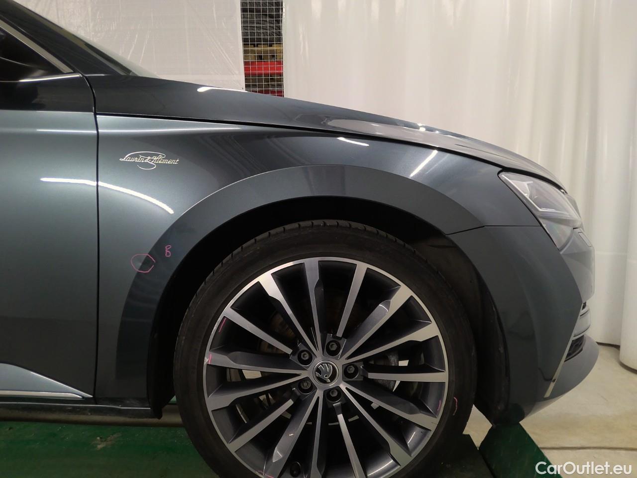  Skoda  Superb Sup.Co.TSI PHEV 218 L&K Aut #14