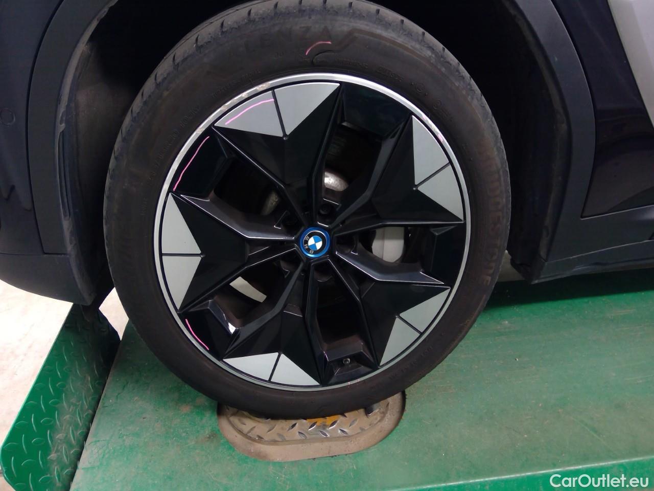  Bmw  iX3  80kWh Charged Plus Aut #12