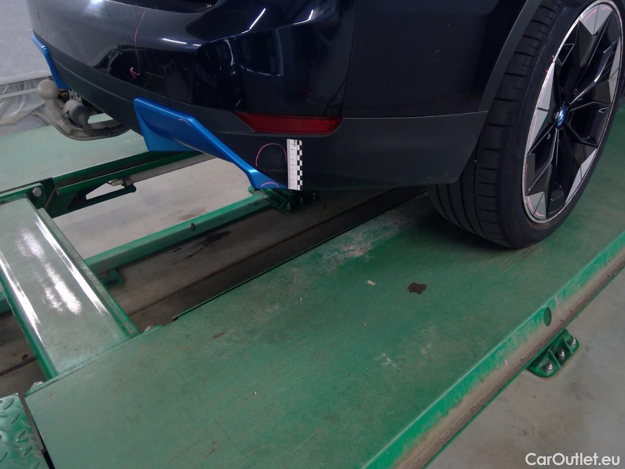  Bmw  iX3  80kWh Charged Plus Aut #38