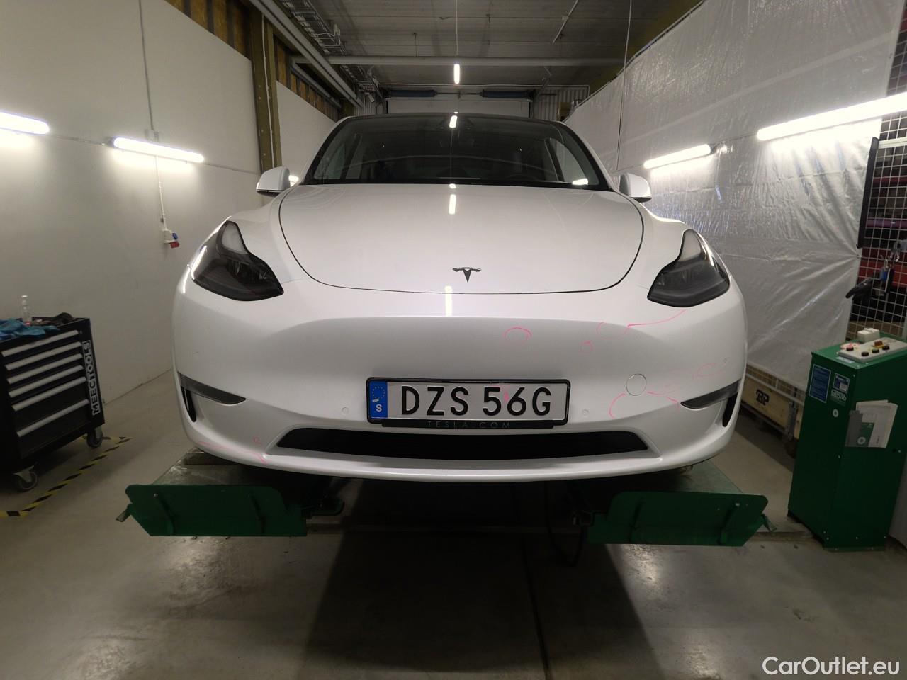  Tesla  Model Y  75kWh Long-Range AWD #13