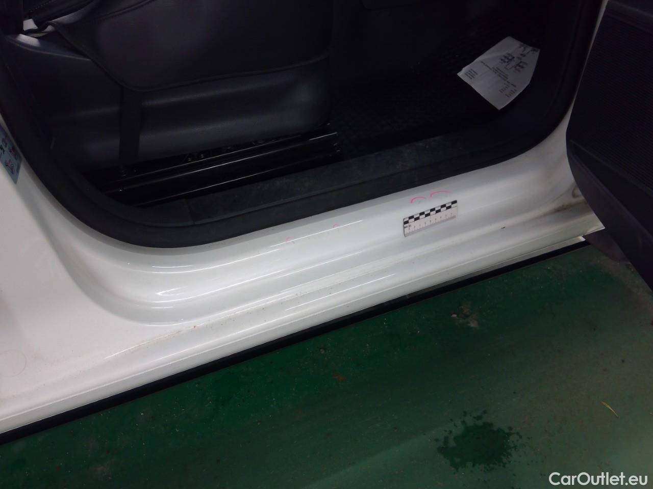  Volkswagen  Caddy  TDI 75 Maxi Aut #19