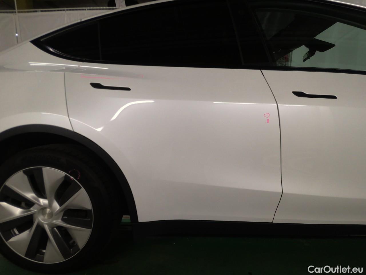  Tesla  Model Y  75kWh Long-Range AWD #24