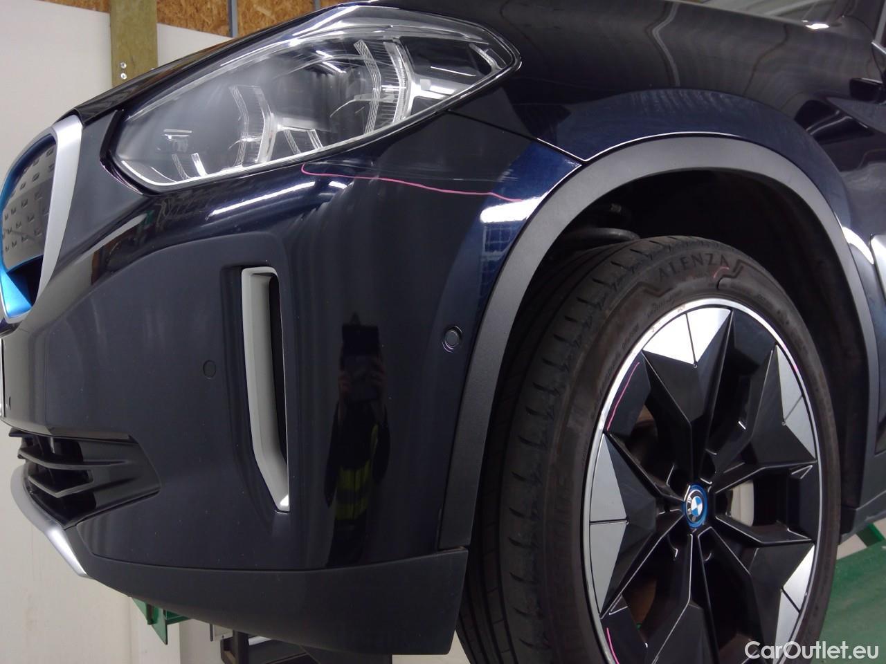  Bmw  iX3  80kWh Charged Plus Aut #9
