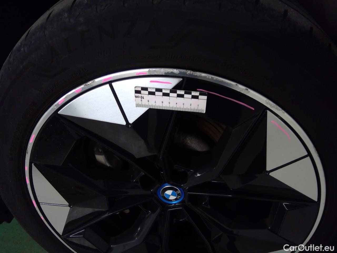  Bmw  iX3  80kWh Charged Plus Aut #62