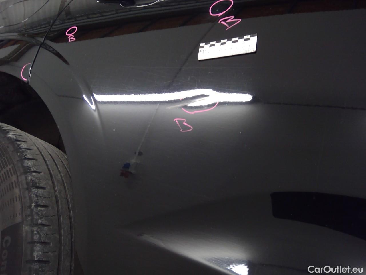  Volvo  XC60  B4D 4WD Mo Ad SE Park Aut #25