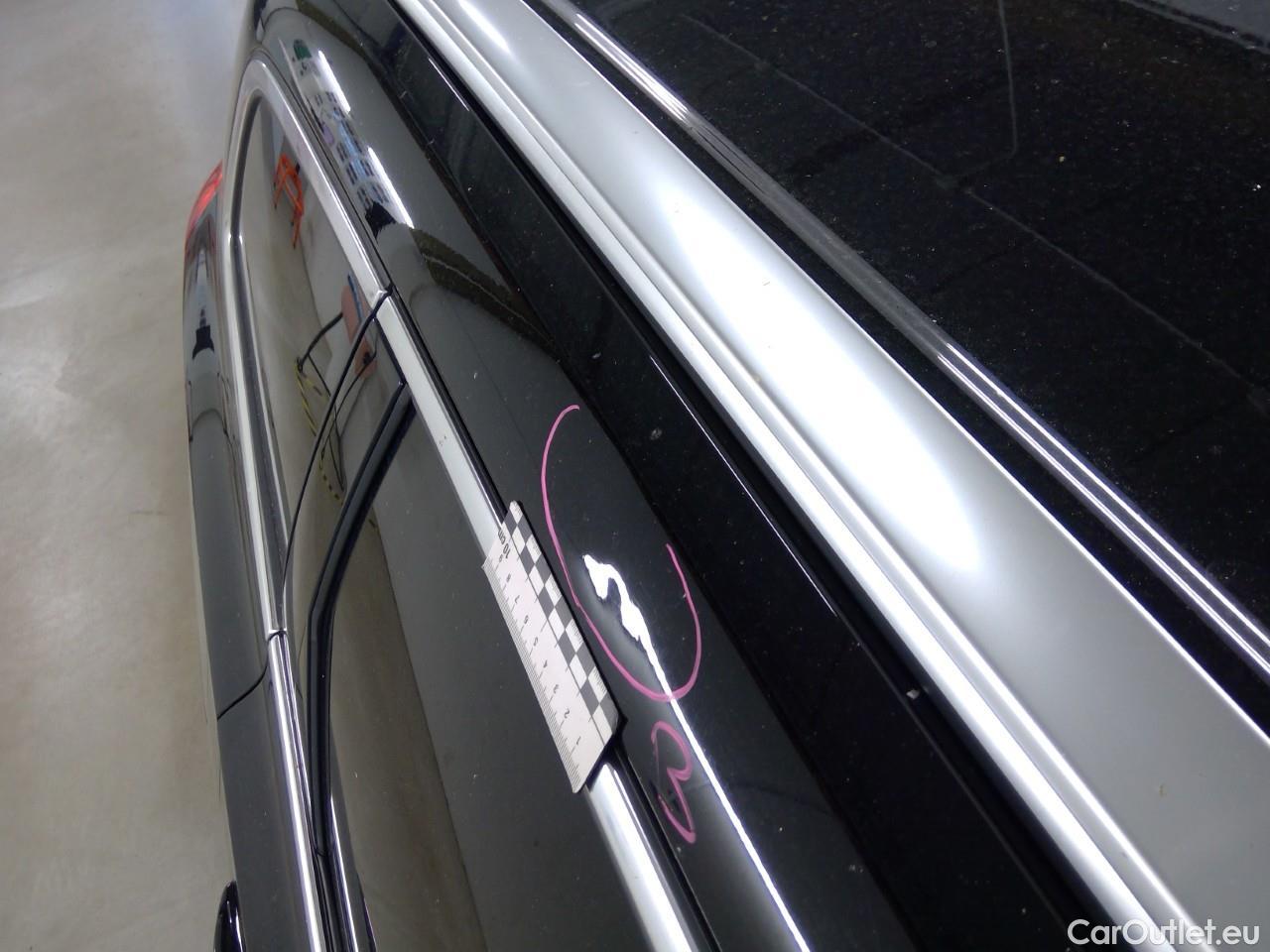  Volvo  XC60  B4D 4WD Mo Ad SE Park Aut #44