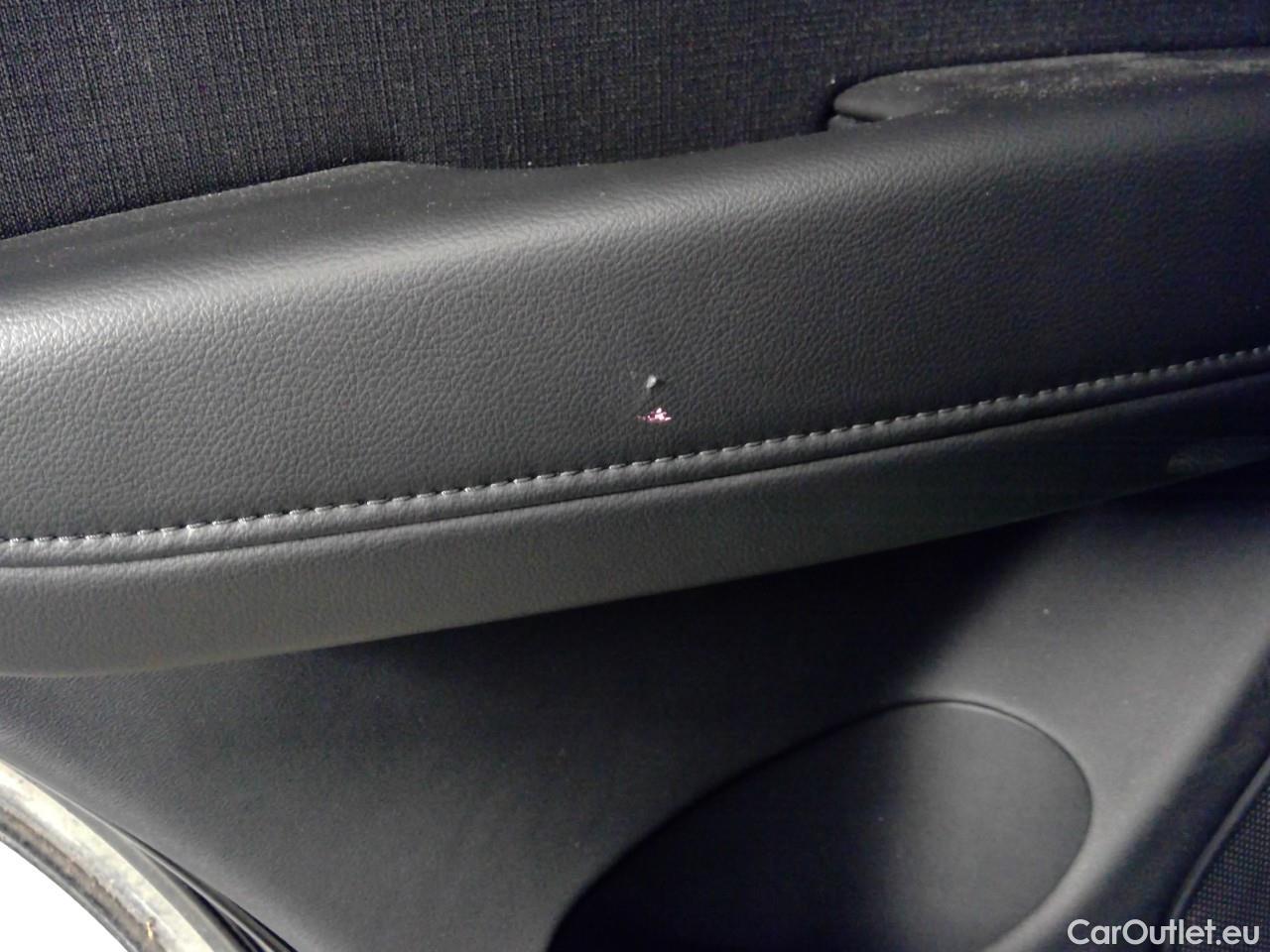  Volvo  XC60  B4D 4WD Mo Ad SE Park Aut #10