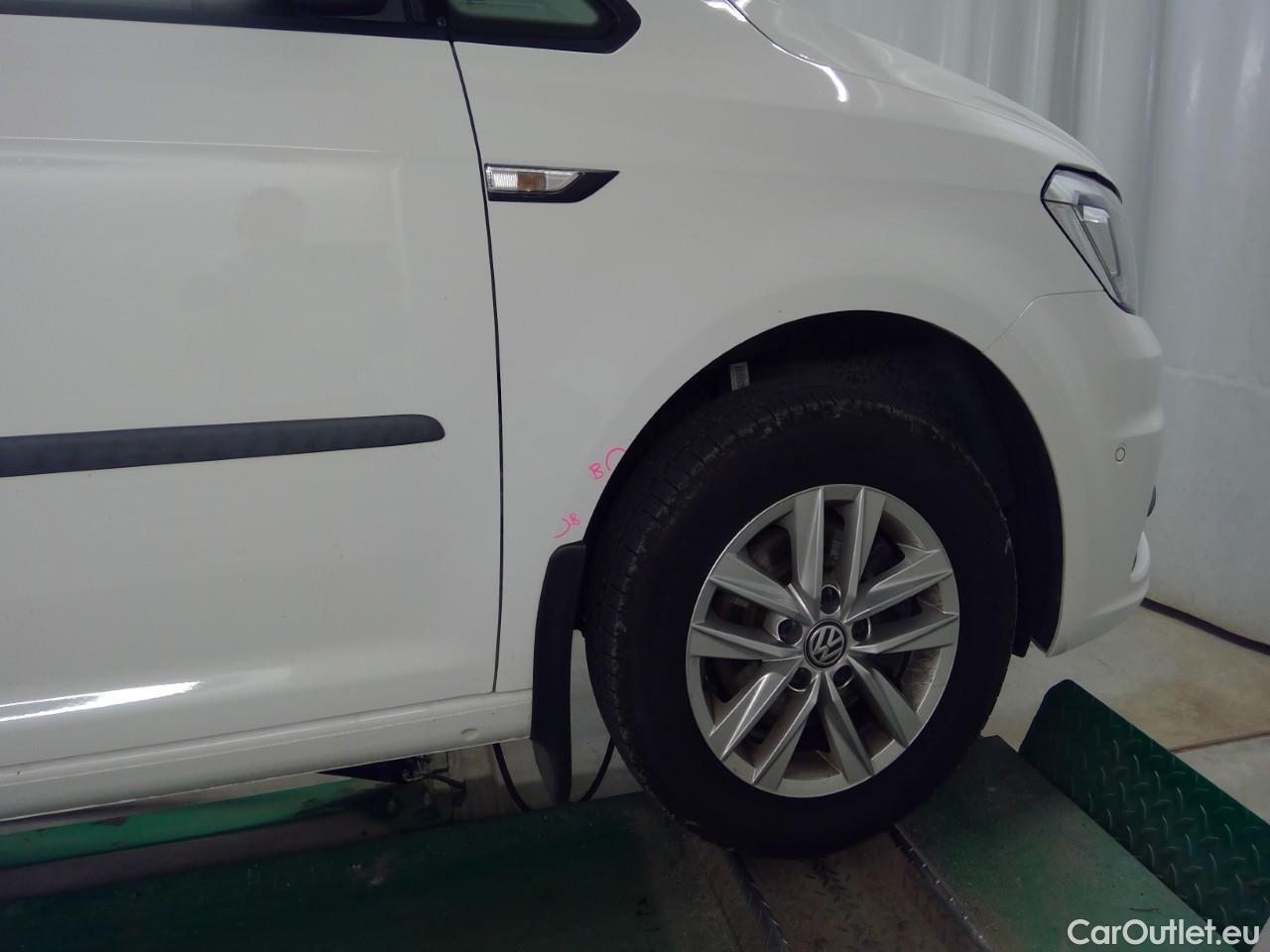 Volkswagen  Caddy  TDI 75 Maxi Aut #34