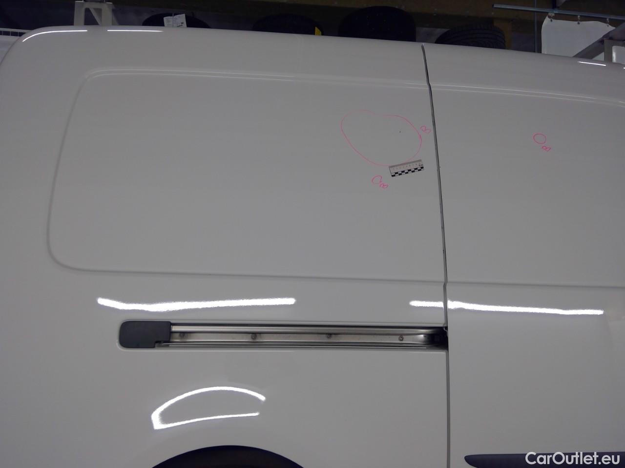  Volkswagen  Caddy  TDI 75 Maxi Aut #24