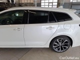  Toyota  Corolla TOYOTA  / 2019 / 5P / STATION WAGON TS 2.0 HYBRID LOUNGE #71