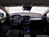  Volvo  XC 40 VOLVO XC40 / 2017 / 5P / SUV T5 PLUG-IN HYBRID RECH INSCRIP EXPR MY21 #3