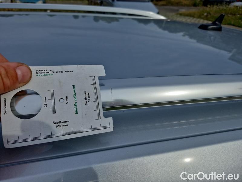  Skoda  Superb  Combi (3V5)(2015) Sup.C.FL2.0TDI 140 Sty. 4x4 AT #11