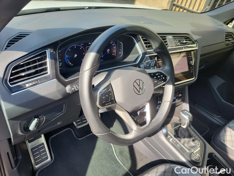  Volkswagen  Tiguan  Allspace (BJ2)(05.2021->)  2.0TDI 110 R-Line 4M AT #8