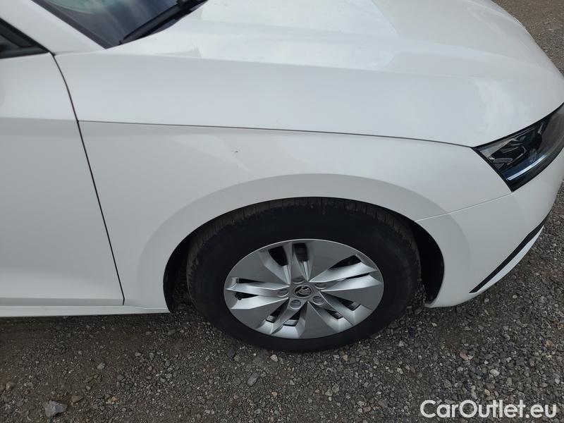  Skoda  Octavia  Combi (NX3)(2020) Oct.Com.1.5e-TEC 110 Ambit.AT #19
