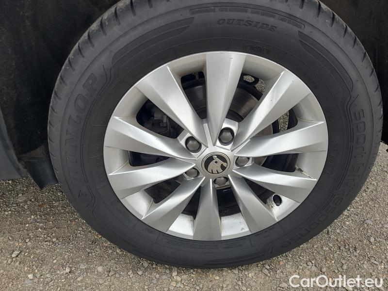  Skoda  Karoq  (NU)(2017->)  2.0TDI 110 Amb.4x4 AT #16