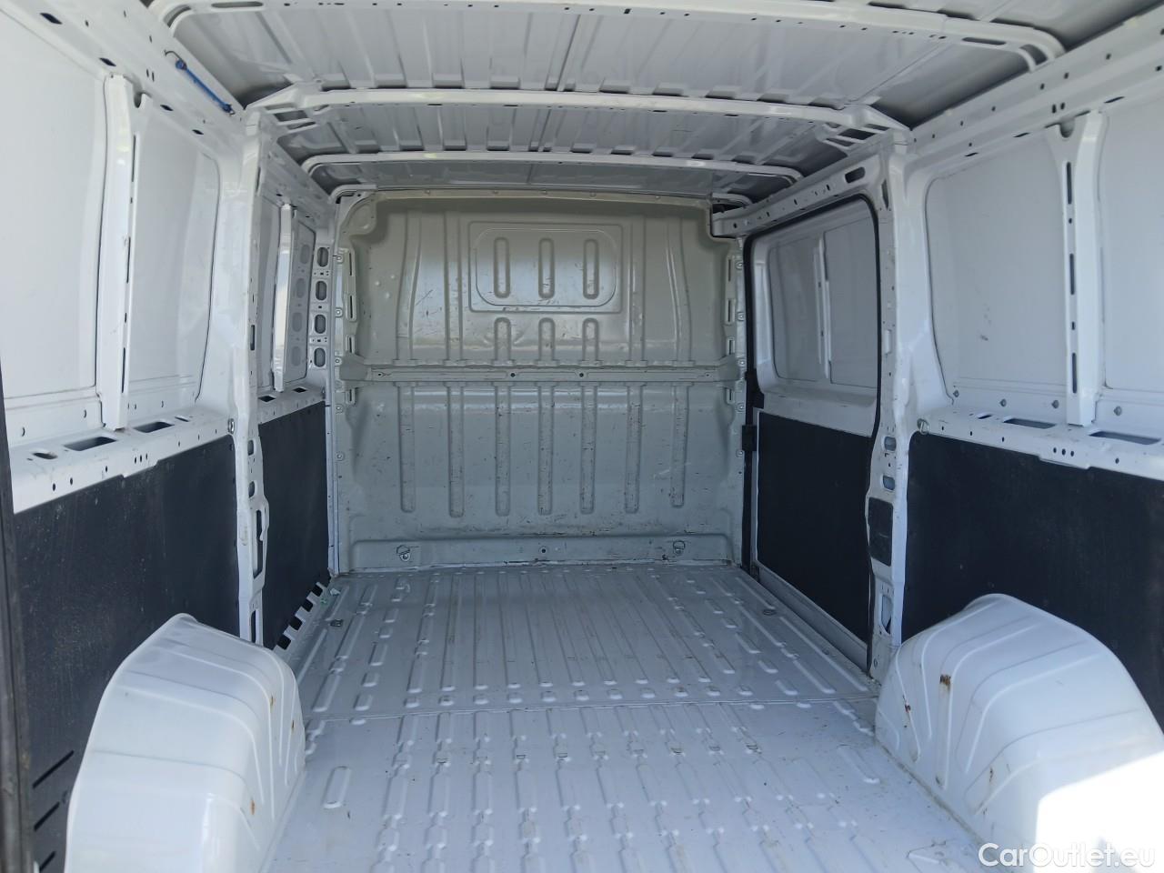  Citroen  Jumper  Furgón 33 L2H1 BlueHDi 120 BlueHDi #4