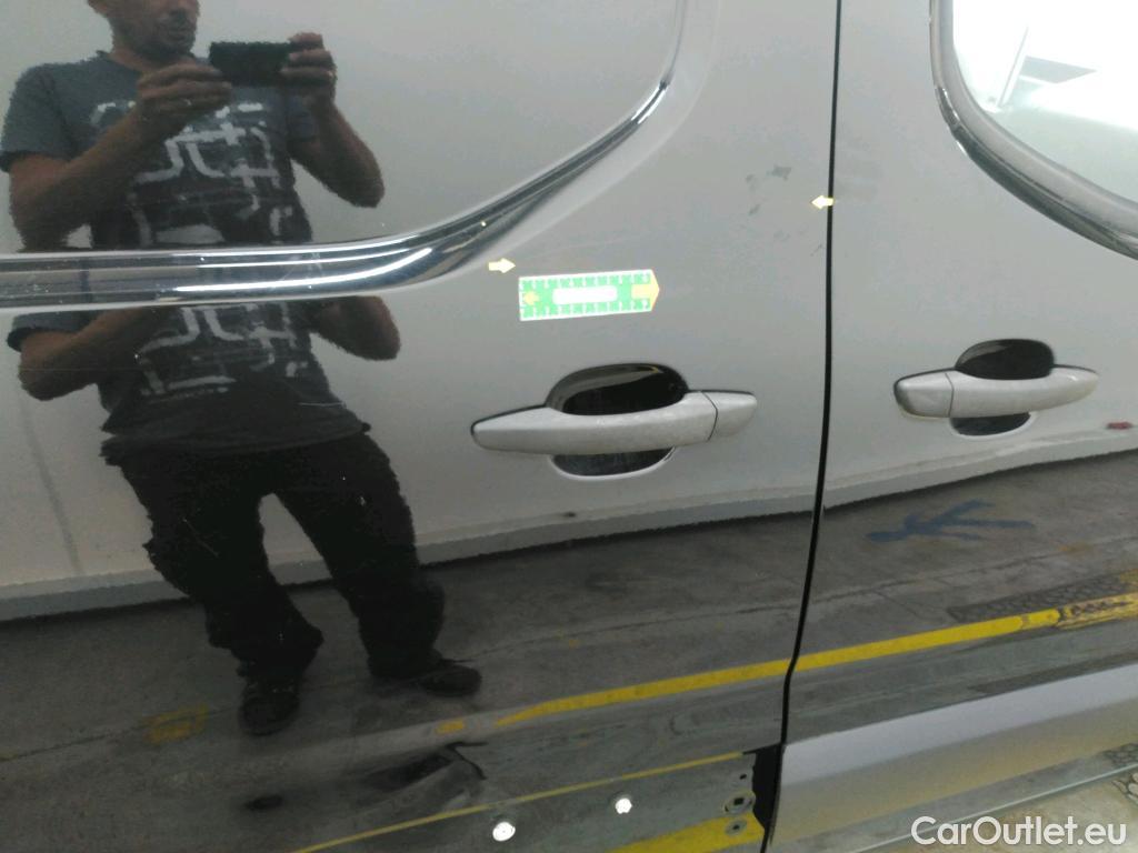  Citroen  Berlingo  Fourgon Club XL 950 1.5 BlueHDi 100CV BVM5 E6dT #9