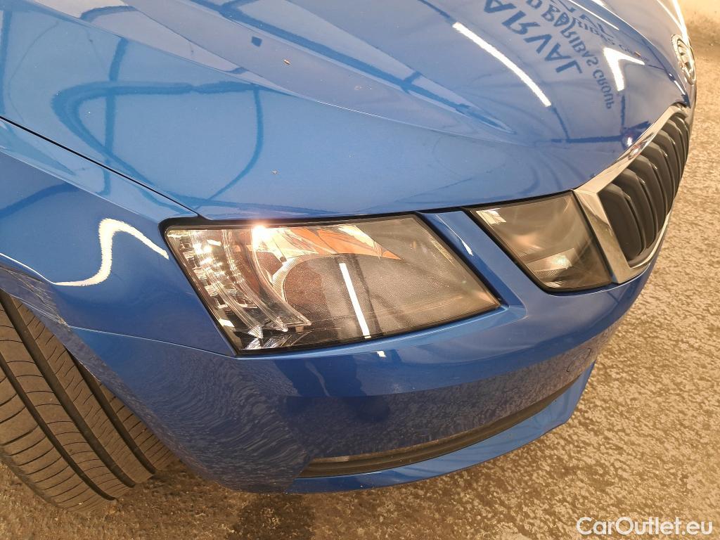  Skoda  Octavia  Combi Business 1.5 TSI 150CV BVA7 E6 #4