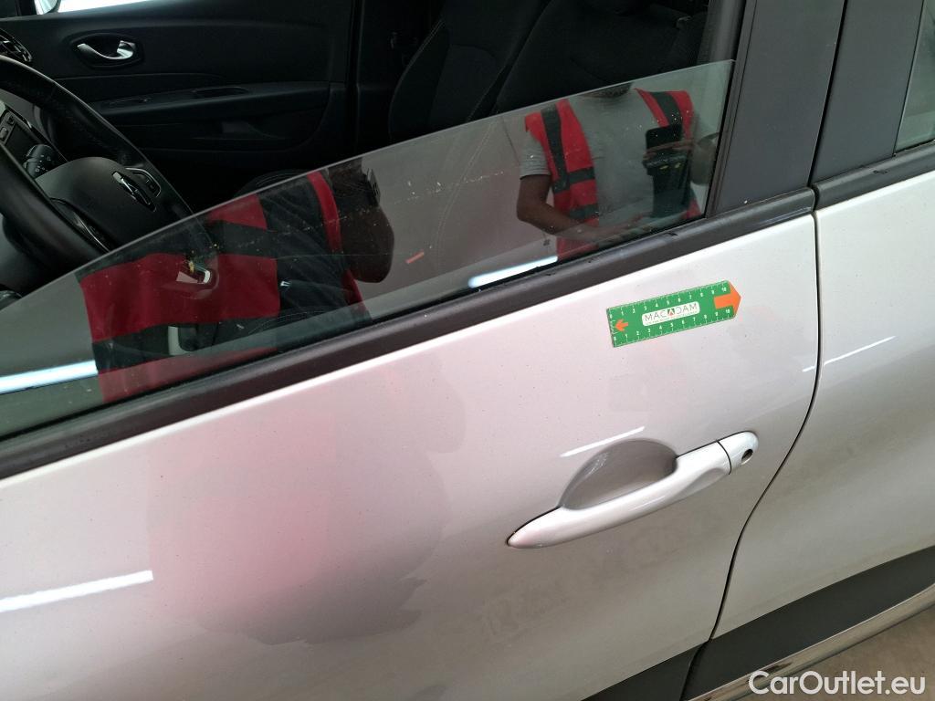  Renault  Captur RENAULT  5p Crossover Business dCi 90 #24