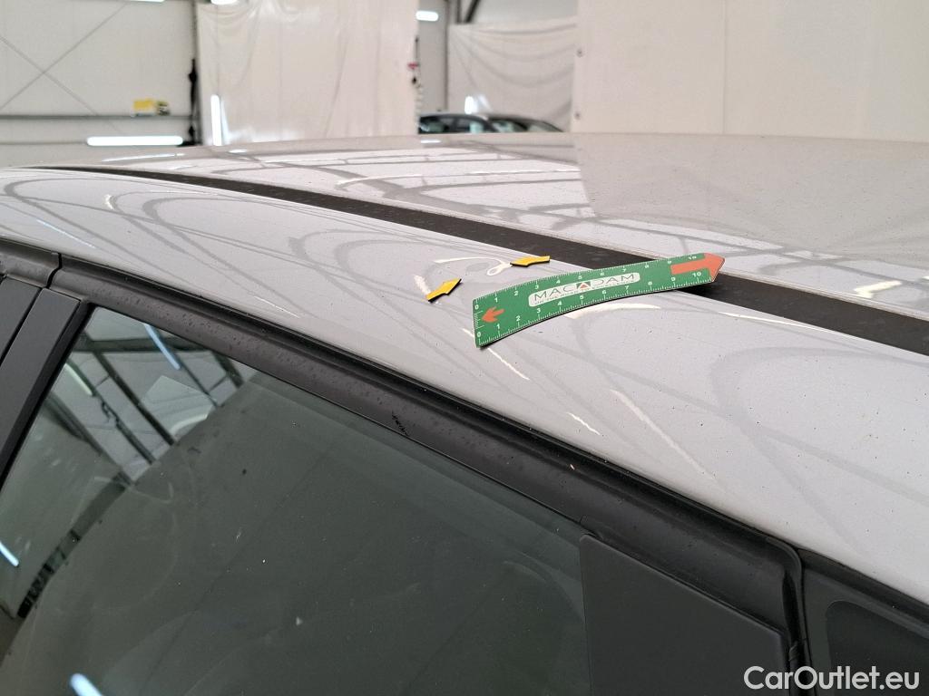  Renault  Captur RENAULT  5p Crossover Business dCi 90 #38