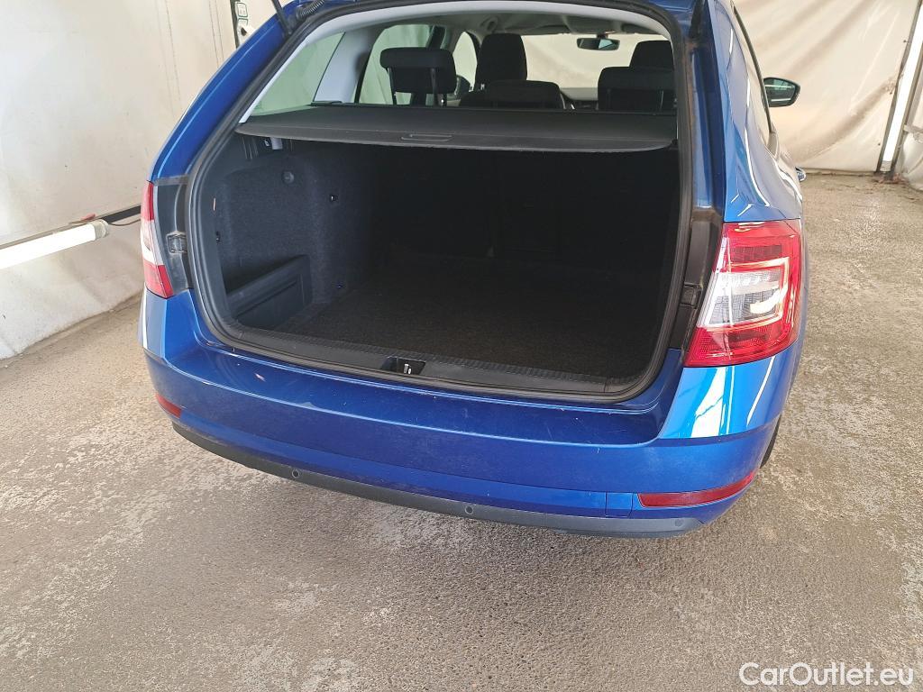  Skoda  Octavia  Combi Business 1.5 TSI 150CV BVA7 E6 #17