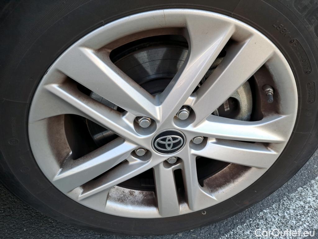  Toyota  Corolla TOYOTA  / 2018 / 5P / Berline Hybride 180h Dynamic Business #8