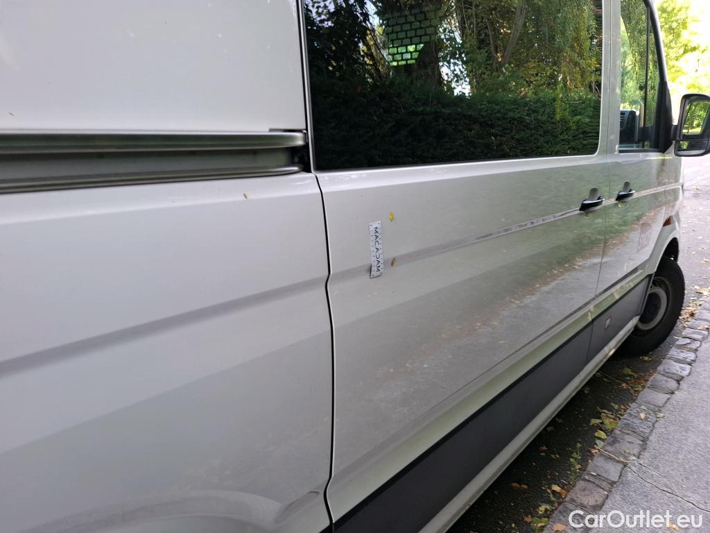  Volkswagen  Crafter  Fourgon Fourgon 35 mittlerer Radstand mit Hochdach FWD 2.0 140CV BVM6 #10
