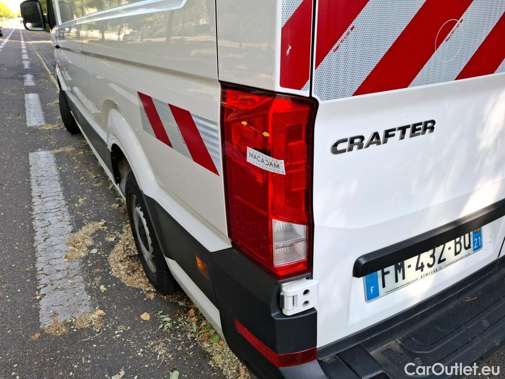  Volkswagen  Crafter  Fourgon Fourgon 35 mittlerer Radstand mit Hochdach FWD 2.0 140CV BVM6 #30