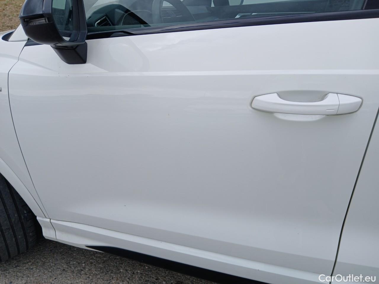  Audi  Q3 AUDI  / 2018 / 5P / todoterreno Black line 35 TDI 110kW (150CV) S tronic #16