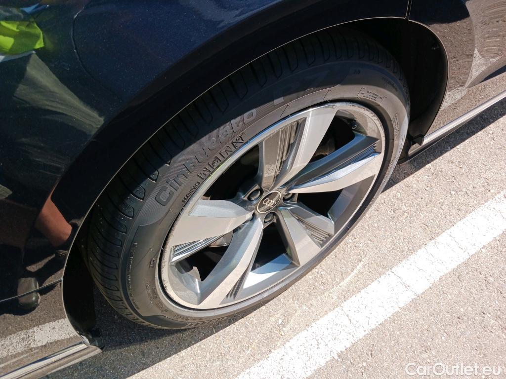  Audi  A8  60 TFSI e quattro 3.0 TFSI 460CV AT8 E6d #5