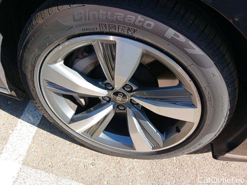  Audi  A8  60 TFSI e quattro 3.0 TFSI 460CV AT8 E6d #3