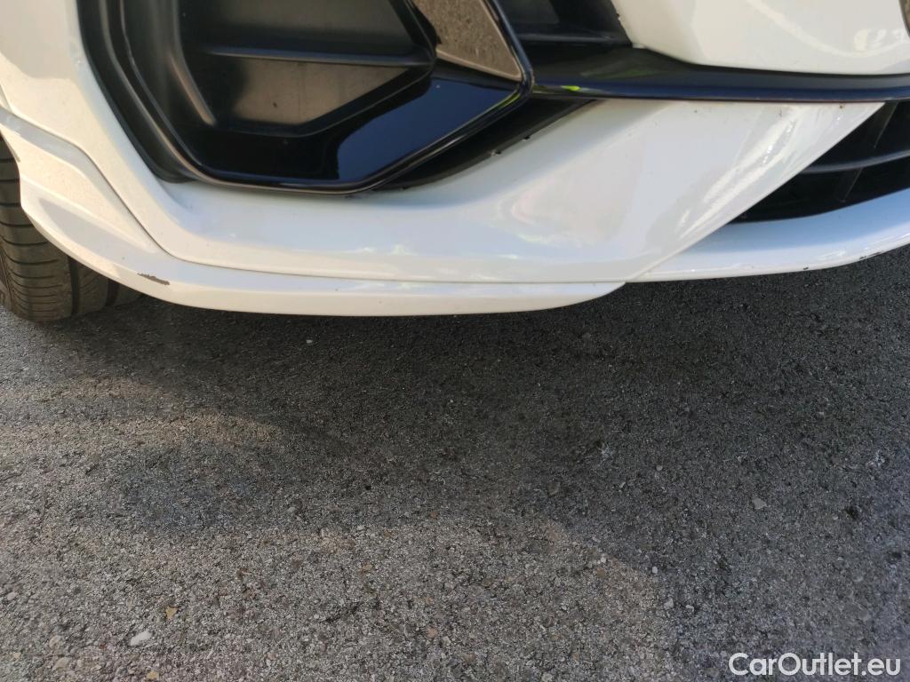 Audi  Q3 AUDI  / 2018 / 5P / todoterreno 40 TDI 140kW S tronic Quattro Black Line #13