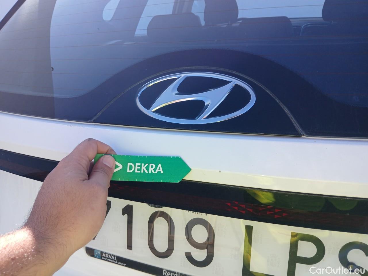  Hyundai  Tucson HYUNDAI  / 2020 / 5P / todoterreno 1.6 CRDI 100kW (136CV) 48V Maxx DCT 4x4 #21
