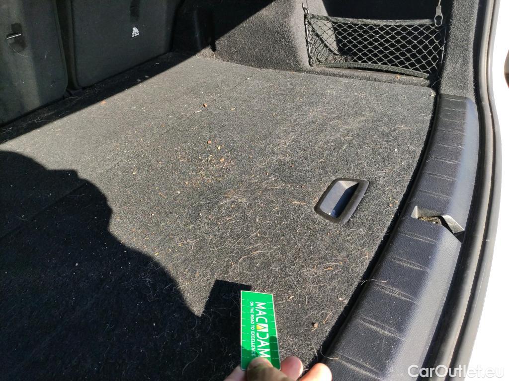  Bmw  X1 BMW  / 2019 / 5P / todoterreno sDrive16d Business #4