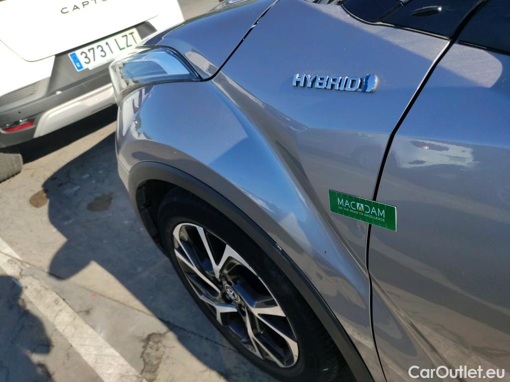  Toyota  C-HR TOYOTA  / 2016 / 5P / todoterreno 1.8 125H Advance (CX) #9