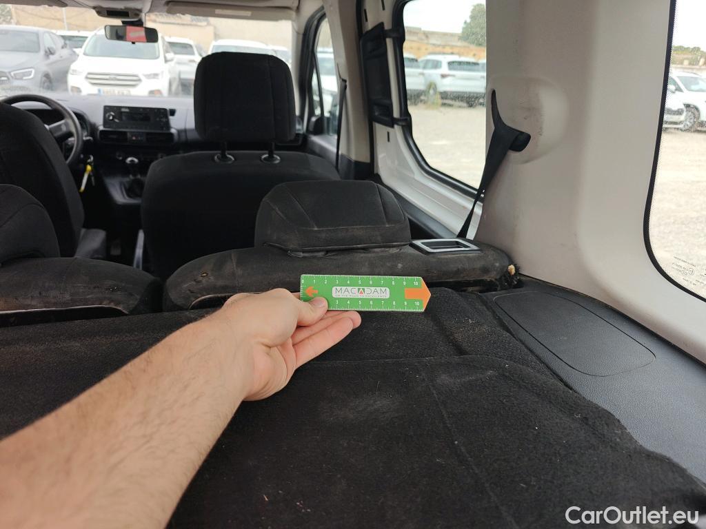  Citroen  Berlingo  Combi Live M 1.5 BlueHDi 100CV MT5 E6dT #40