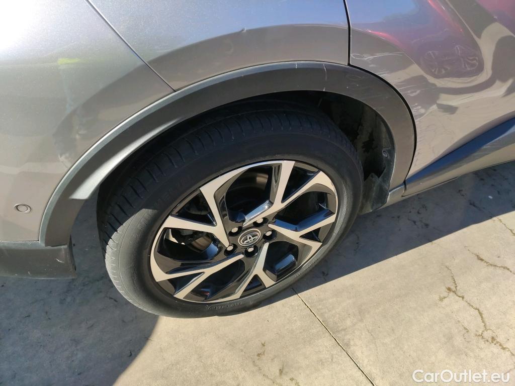  Toyota  C-HR TOYOTA  / 2016 / 5P / todoterreno 1.8 125H Advance (CX) #27