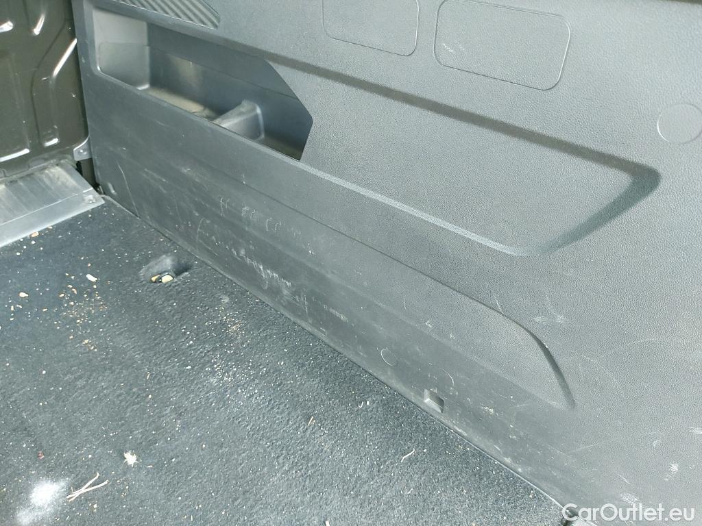  Citroen  Berlingo  Combi Feel XL 1.2 PureTech 110CV MT6 E6d #18