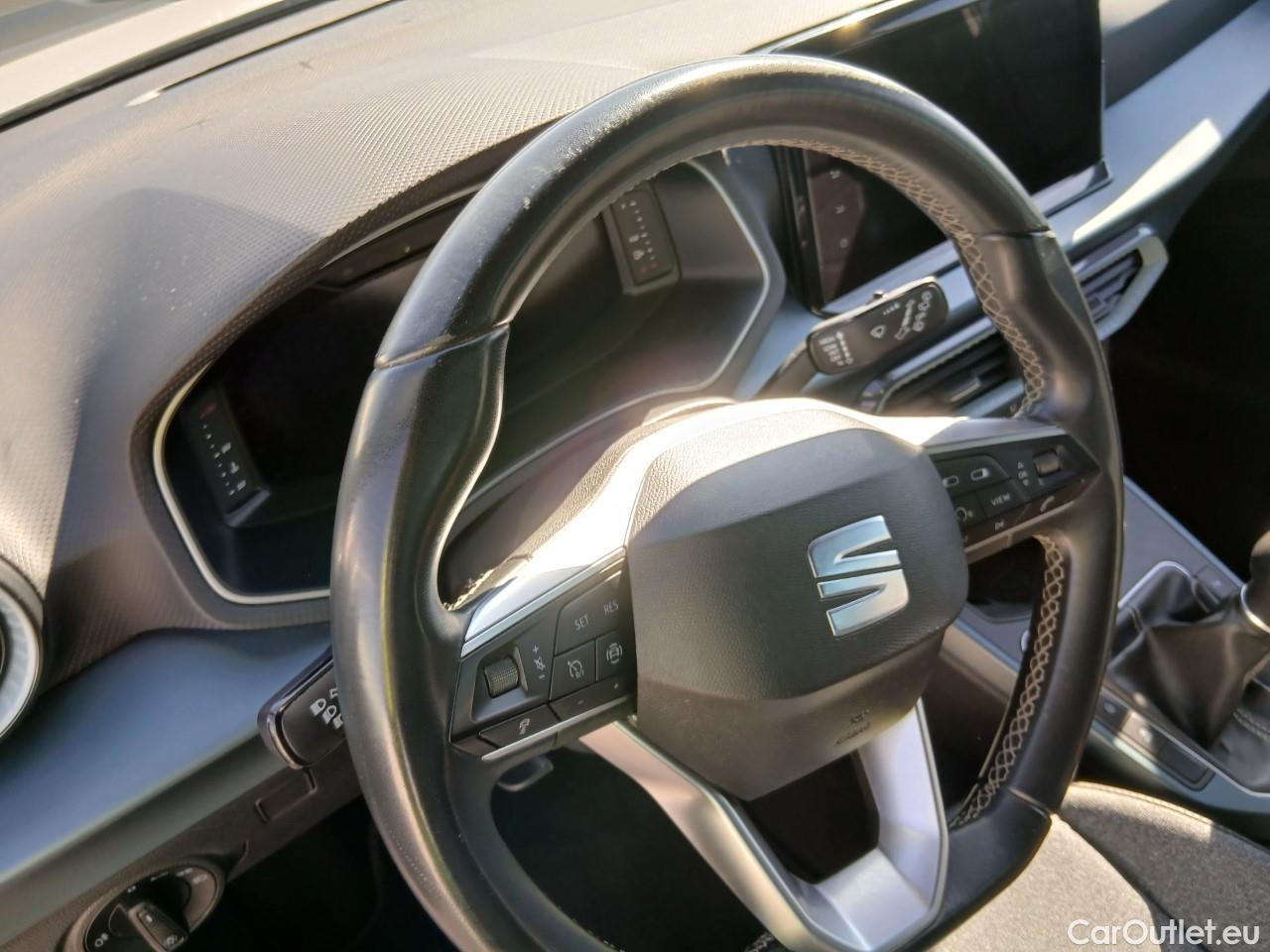  Seat  Arona SEAT  / 2021 / 5P / todoterreno 1.0 TSI 81kW Xperience XL(SP) #19