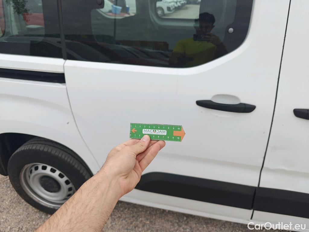  Citroen  Berlingo  Combi Live M 1.5 BlueHDi 100CV MT5 E6dT #18