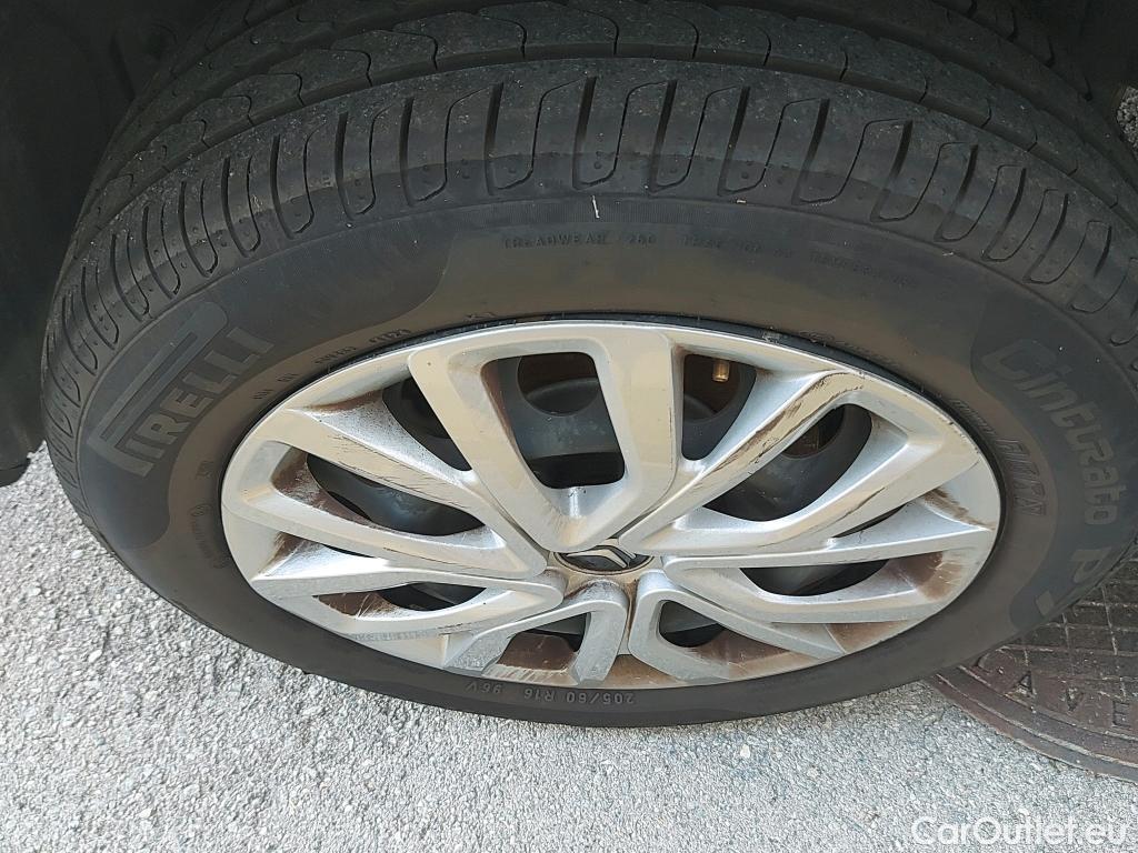  Citroen  Berlingo  Combi Feel XL 1.2 PureTech 110CV MT6 E6d #22