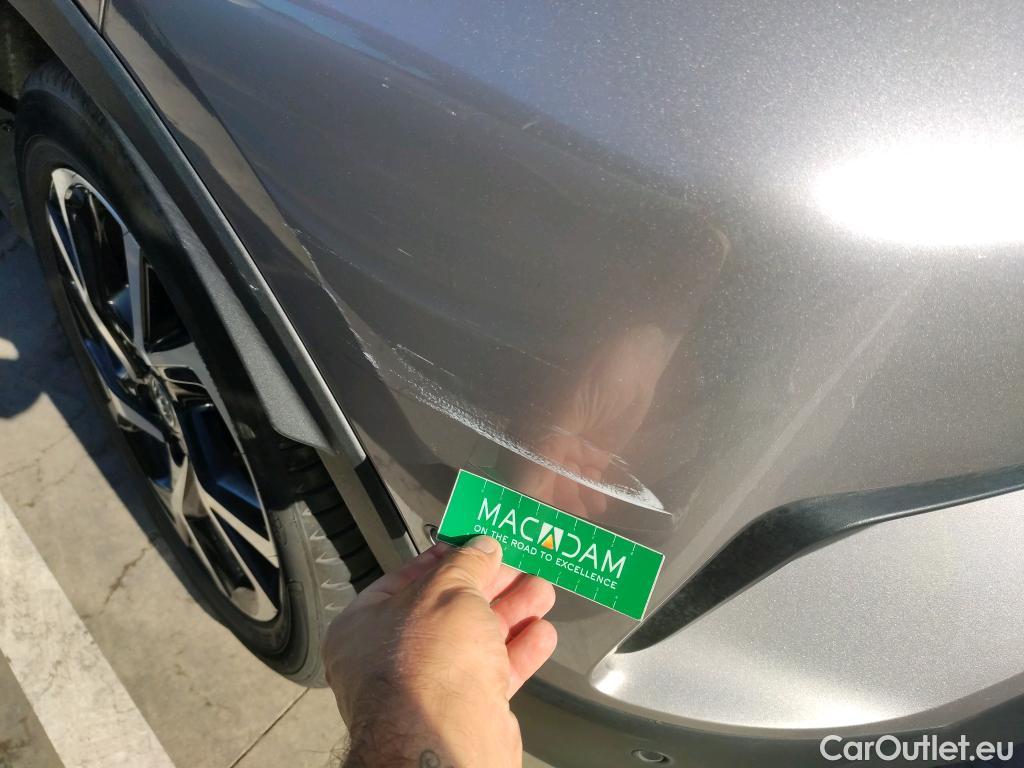  Toyota  C-HR TOYOTA  / 2016 / 5P / todoterreno 1.8 125H Advance (CX) #26