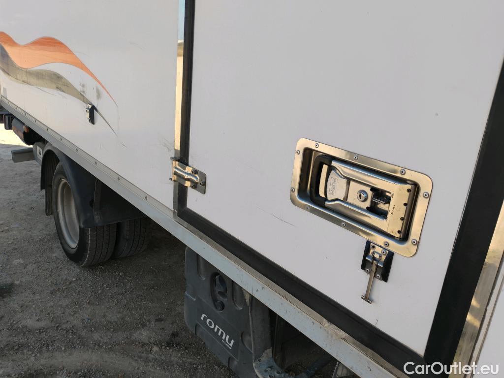  Ford  Transit  Chasis Cabina 350 L3 Trend 2.0 TDCI 170CV MT6 E6 ISOTERMO + EQUI FRIO + PLATAFORMA (20000€) #1