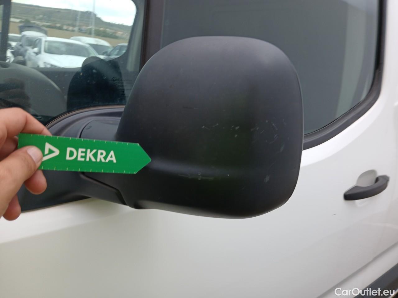  Opel  Combo  E Cargo Express 1.6 100CV MT5 E6 #24