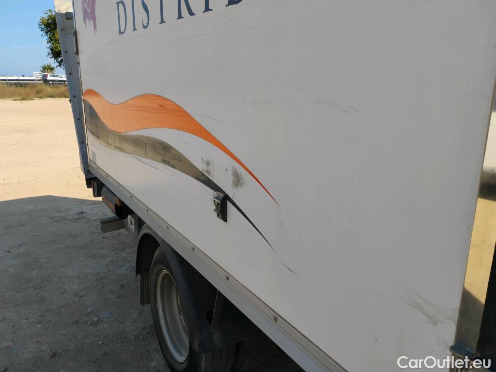  Ford  Transit  Chasis Cabina 350 L3 Trend 2.0 TDCI 170CV MT6 E6 ISOTERMO + EQUI FRIO + PLATAFORMA (20000€) #3