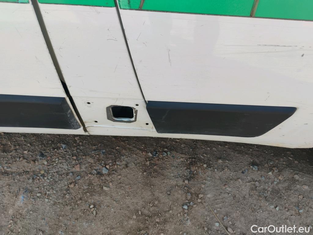  Peugeot  Boxer  Furgón 330 L1H1 Pro BlueHDi 140 Start&Stop HDi #37