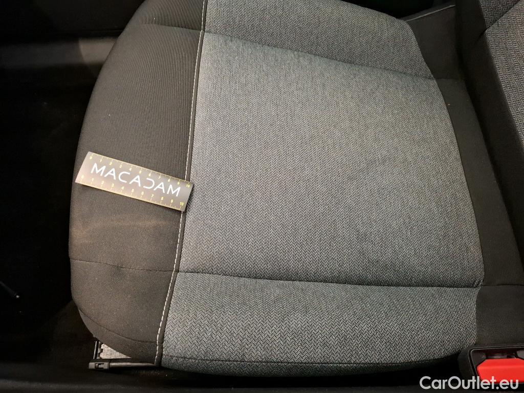  Citroen  C4  Berline Feel 1.5 BlueHDI 110CV BVM6 E6d #23